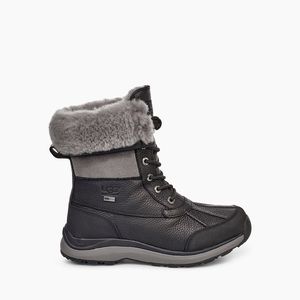 Ugg Adirondack III - New with box